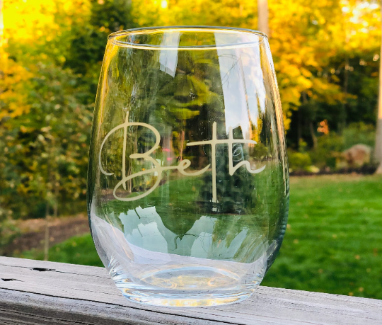 Personalized Etched Wine Glass- Name/Word/Initial