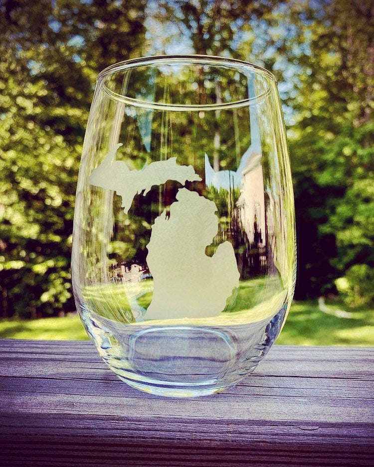 Etched State Wine Glass - State Gift - Customizable - Any State